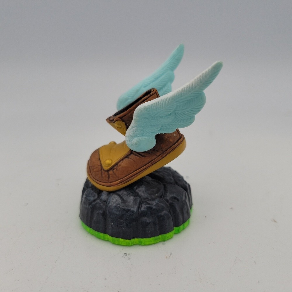 Activision Skylanders Spyros Adventure Winged Boot Magic Item Figure Green Base